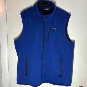 Beautiful blue Patagonia vest. Size XL. No rips, tears, stains, pilling, odors.